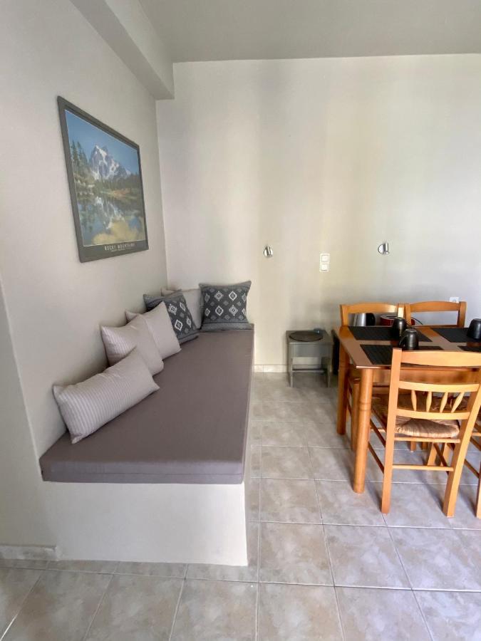 Pelagias Apartments Agia Efimia ภายนอก รูปภาพ