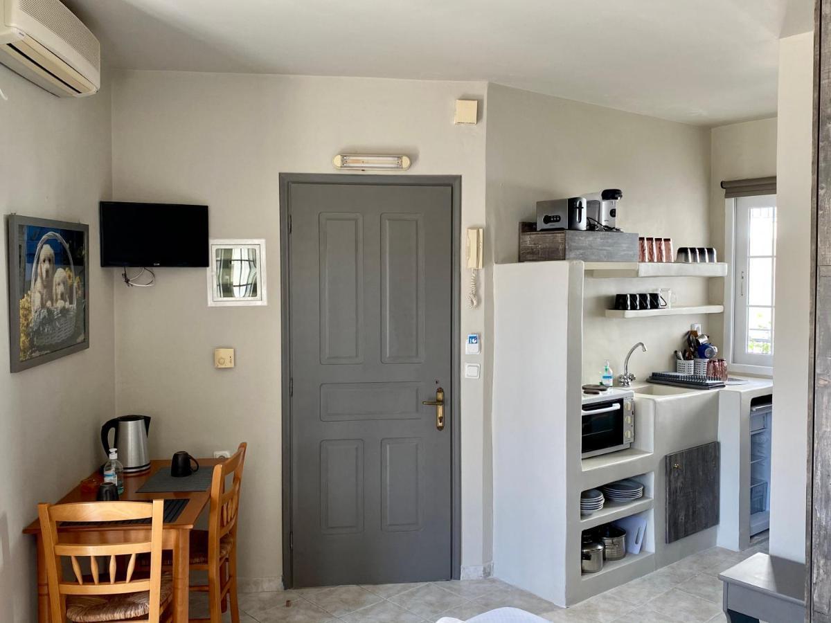 Pelagias Apartments Agia Efimia ภายนอก รูปภาพ